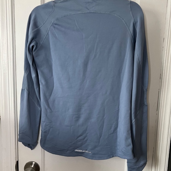 Under Armor 1/4th Zip Pull Over Long Sleeve Shirt - Gray - Medium - Picture 3 of 3